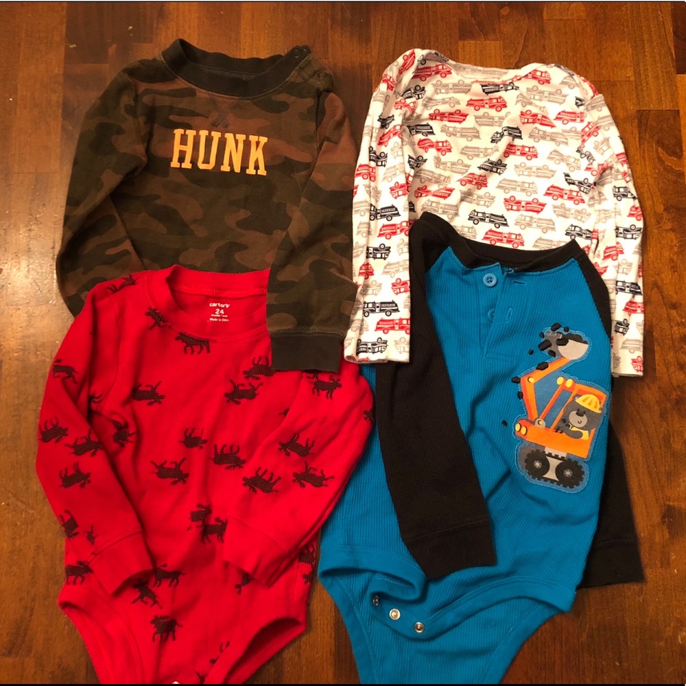 Lot of 4 long sleeve onesies